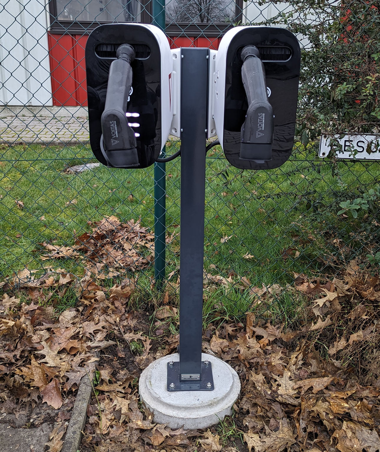 Doppel Ladesäule / Standfuß passend für für Voitas Wallbox aus Edelstahl mit Pulverbeschichtung | Ständer | Standfuß | Stele |